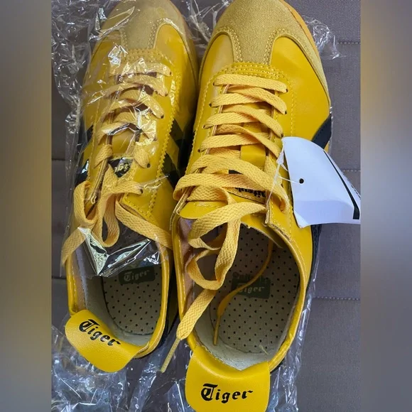 Onitsuka Tiger Yellow Sneakers - Picture 3 of 6
